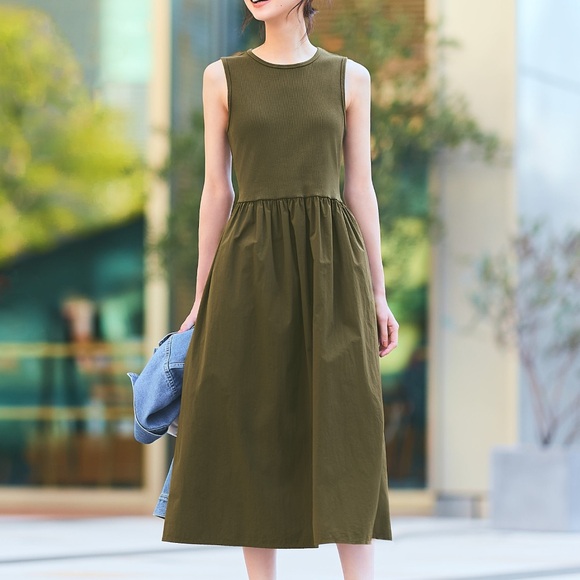Uniqlo Combination Dress Sleeveless - Picture 1 of 9